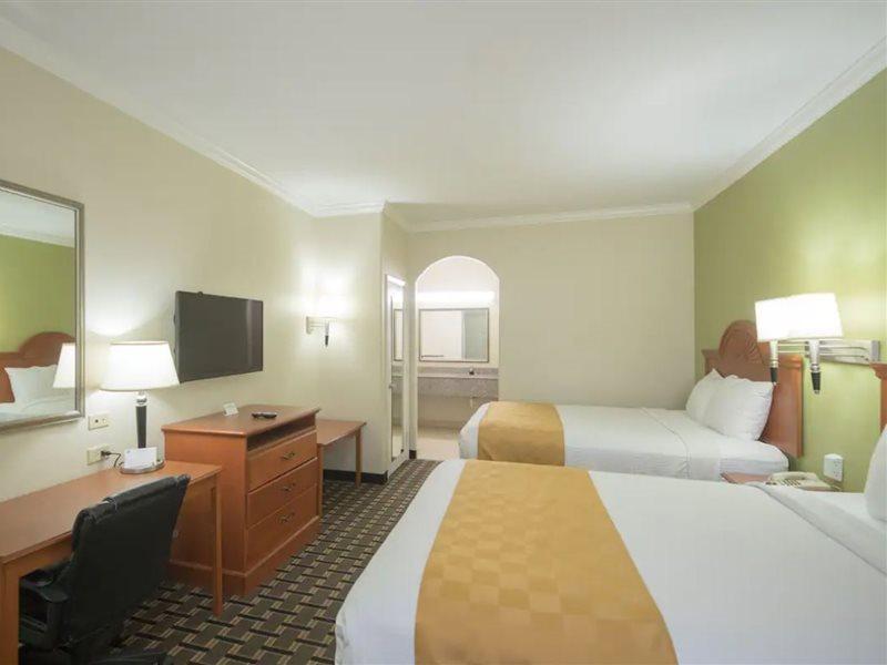 Motel 6 Tyler Buitenkant foto