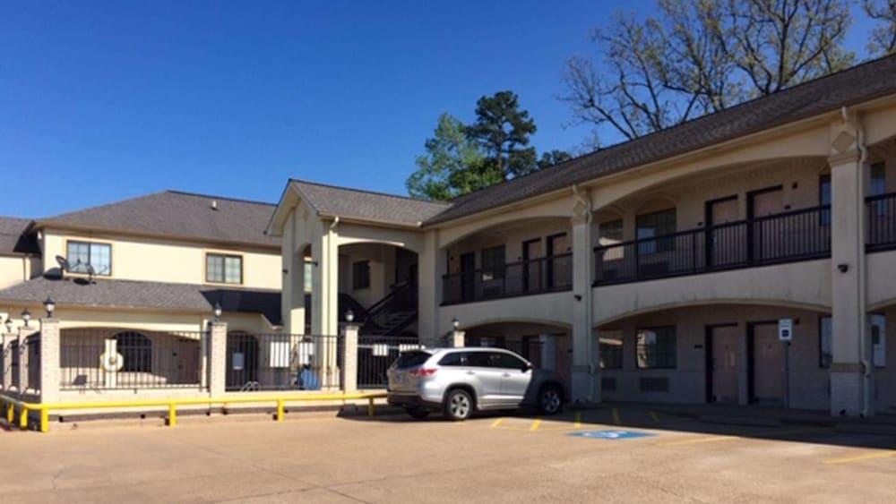 Motel 6 Tyler Buitenkant foto